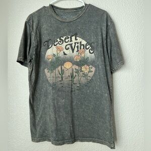 Lotus Fashion Los Angeles Desert Vibes T-shirt, M